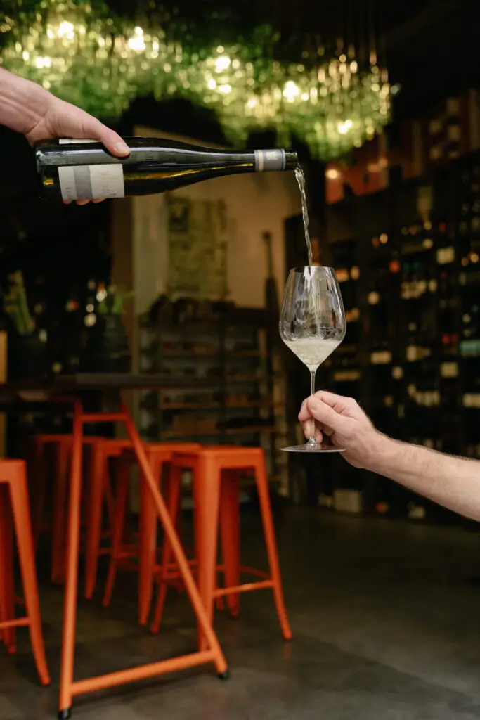 Weinbar 10 Scaled